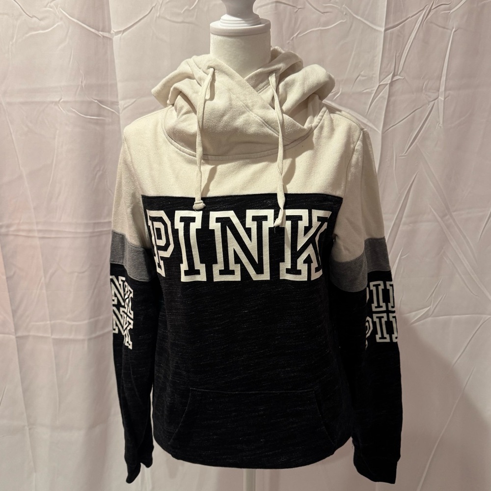 XS PINK sweatshirt off white/black- with hood